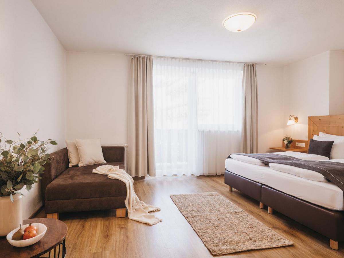 Hotel Vier Jahreszeiten By Vaya Inkl Zell Am See-Kaprun Sommerkarte エクステリア 写真