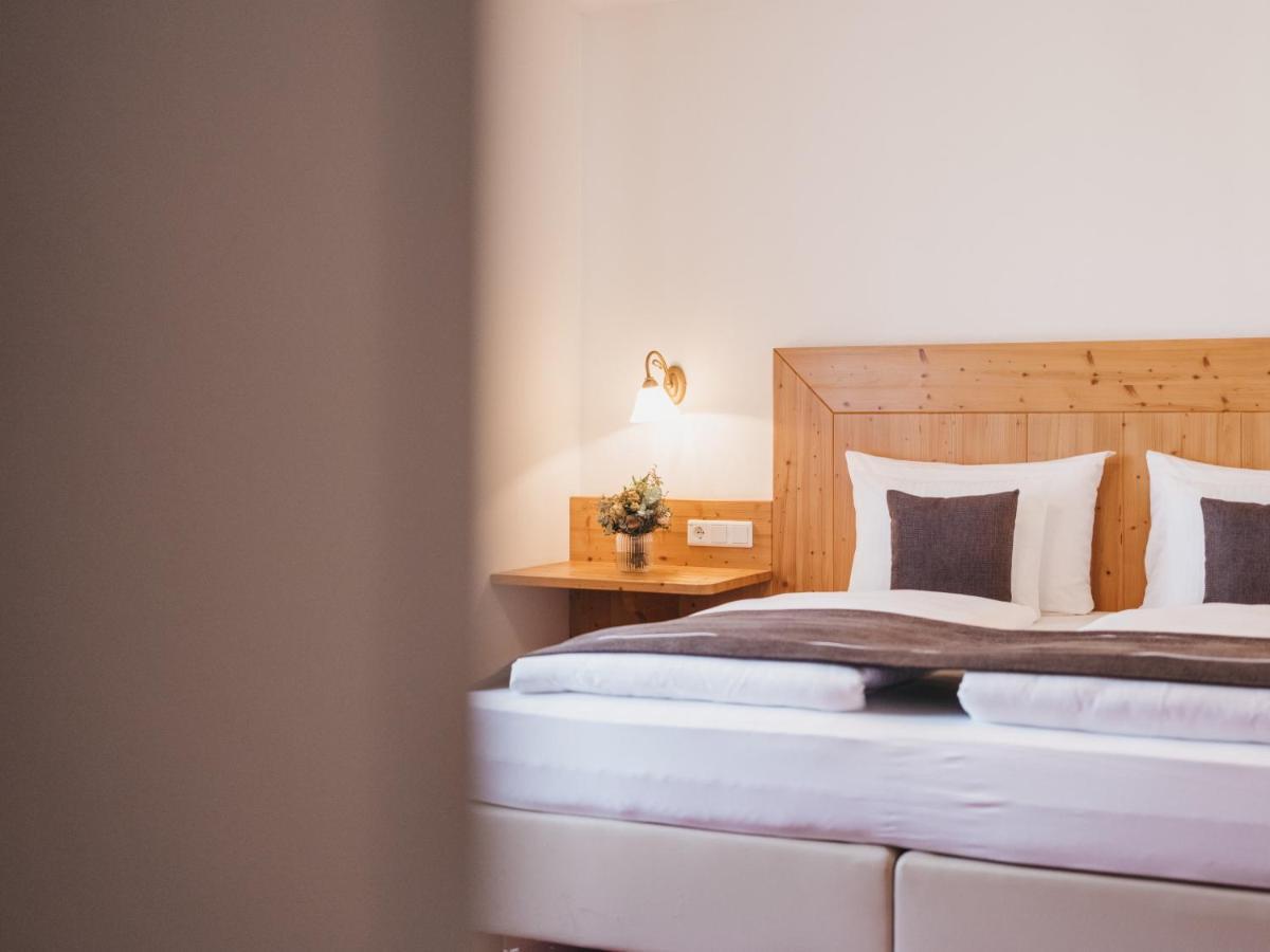 Hotel Vier Jahreszeiten By Vaya Inkl Zell Am See-Kaprun Sommerkarte エクステリア 写真