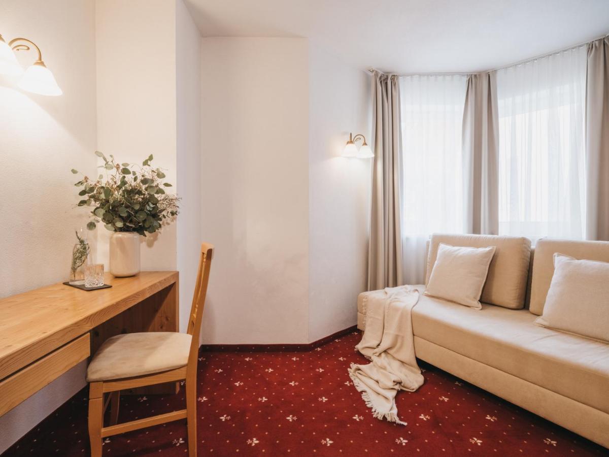Hotel Vier Jahreszeiten By Vaya Inkl Zell Am See-Kaprun Sommerkarte エクステリア 写真