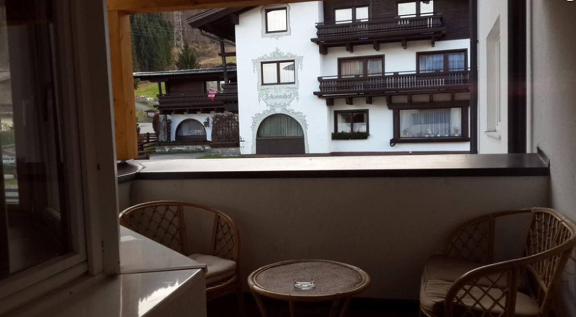 Hotel Vier Jahreszeiten By Vaya Inkl Zell Am See-Kaprun Sommerkarte エクステリア 写真